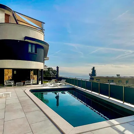 Holiday home Stunning In With House Sea View Opatija