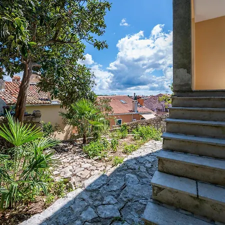 Stunning In With House Sea View 度假居 罗维尼