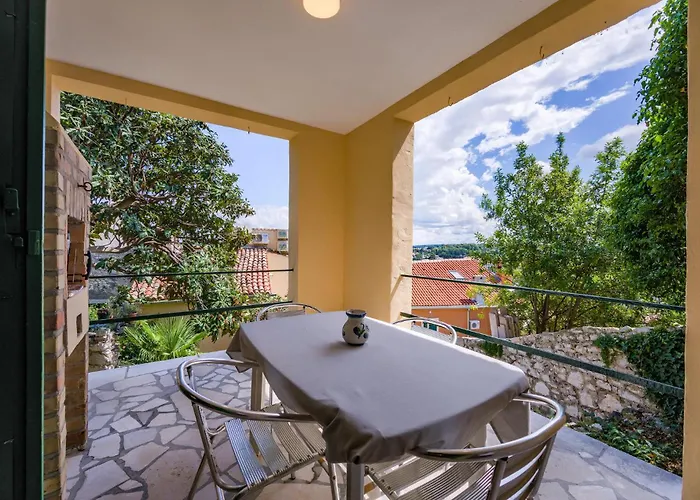Stunning In With House Sea View 罗维尼